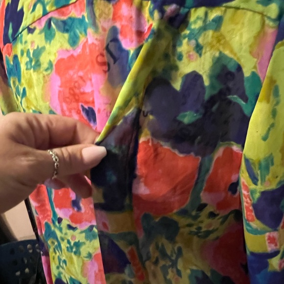 W118 by Walter Barker Blouse - Picture 6 of 16